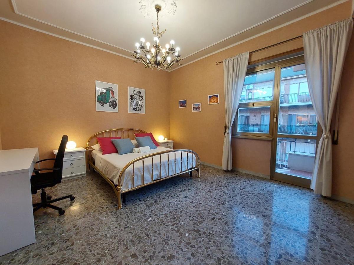 12Min Da Roma Centro Stanza Grande E Luminosa Hotel Ciampino Buitenkant foto